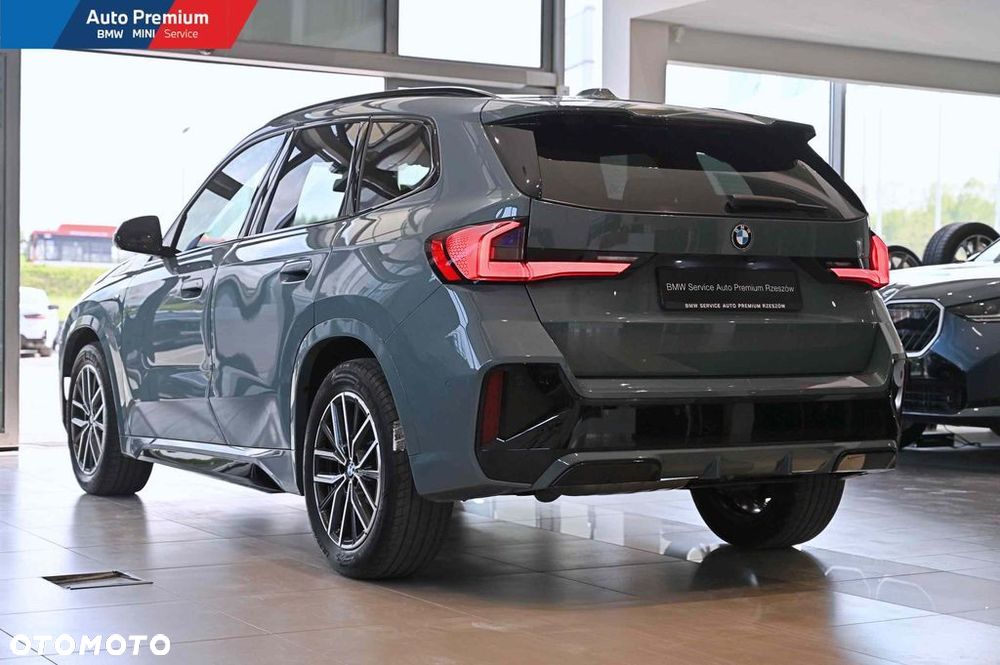 BMW X1 xDrive23d mHEV - 19
