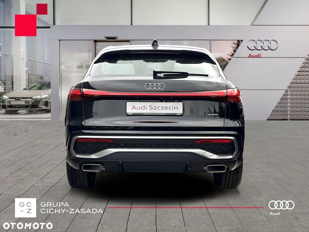 Audi Q5 Sportback - 5