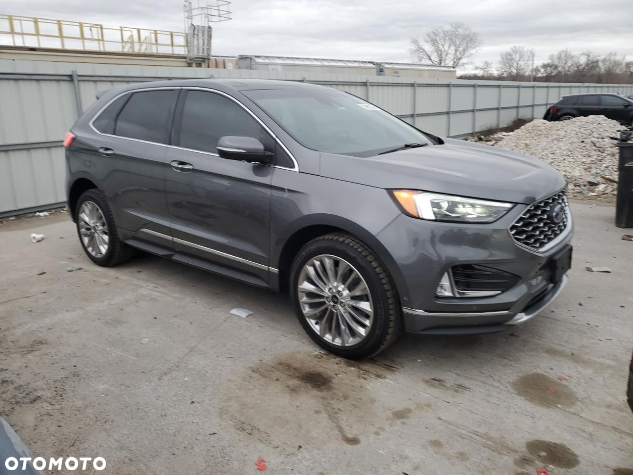 Ford Edge - 5