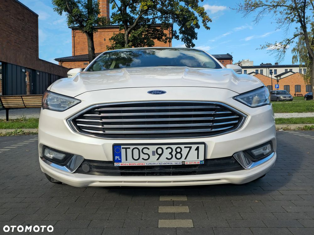 Ford Mondeo 2.0 EcoBoost Titanium - 3