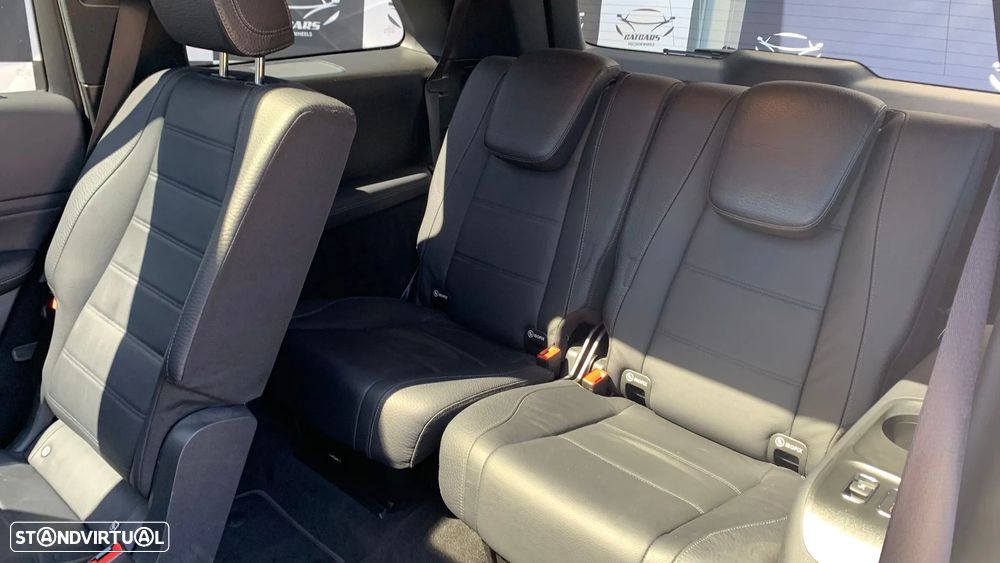 Mercedes-Benz GLS 400 d 4Matic - 16