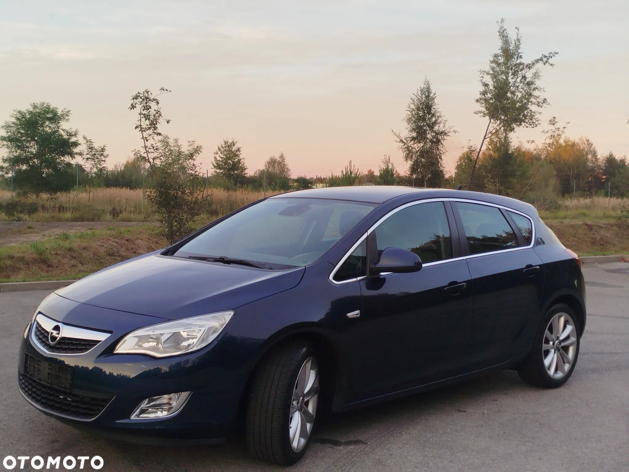 Opel Astra 1.4 Turbo Cosmo - 32