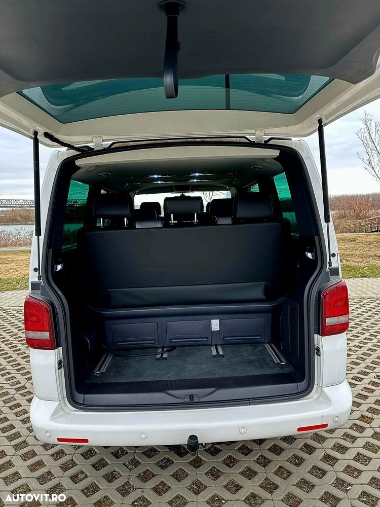 Volkswagen Multivan - 20
