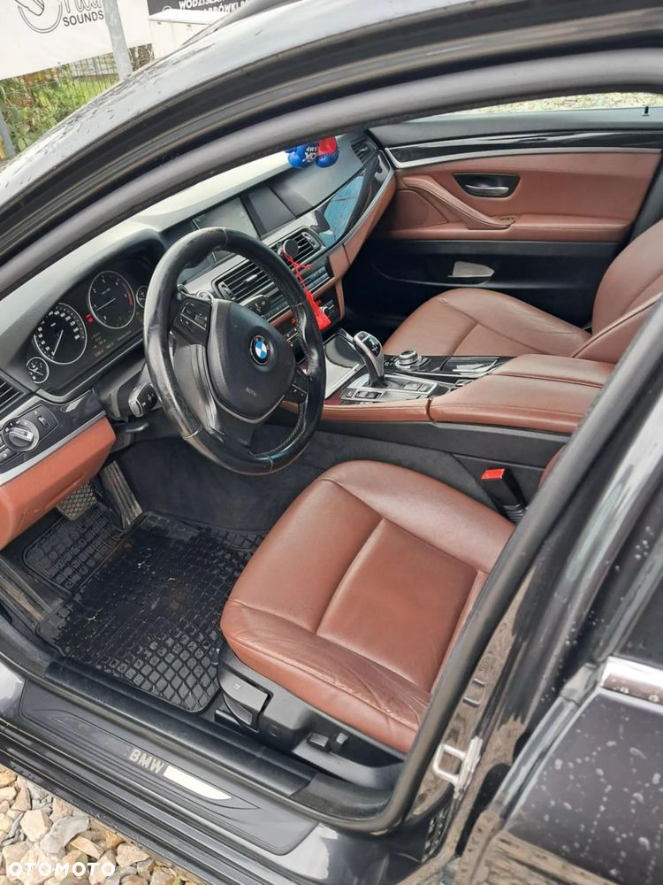 BMW Seria 5 - 12