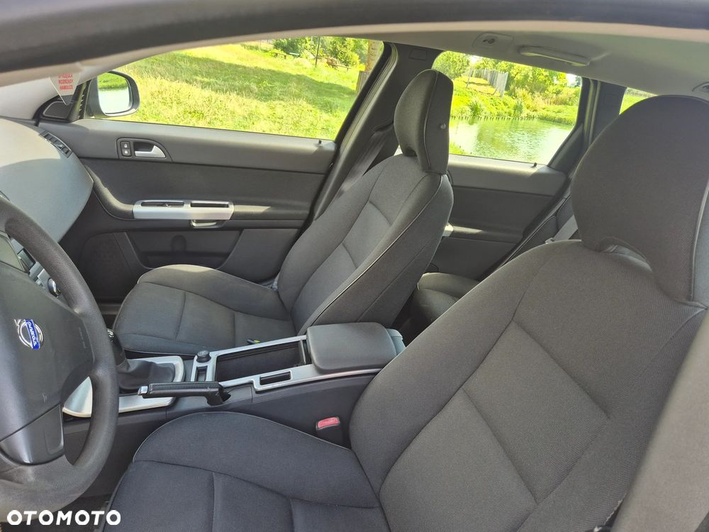 Volvo V50 2.0D DPF Momentum - 2