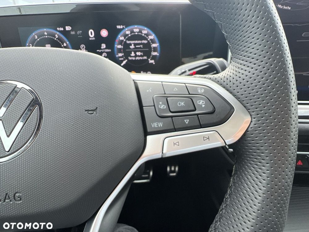 Volkswagen Passat 2025