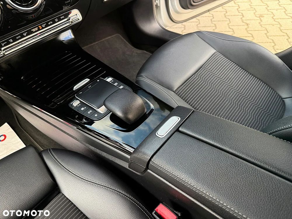 Mercedes-Benz CLA 180 d 8G-DCT AMG Line - 35