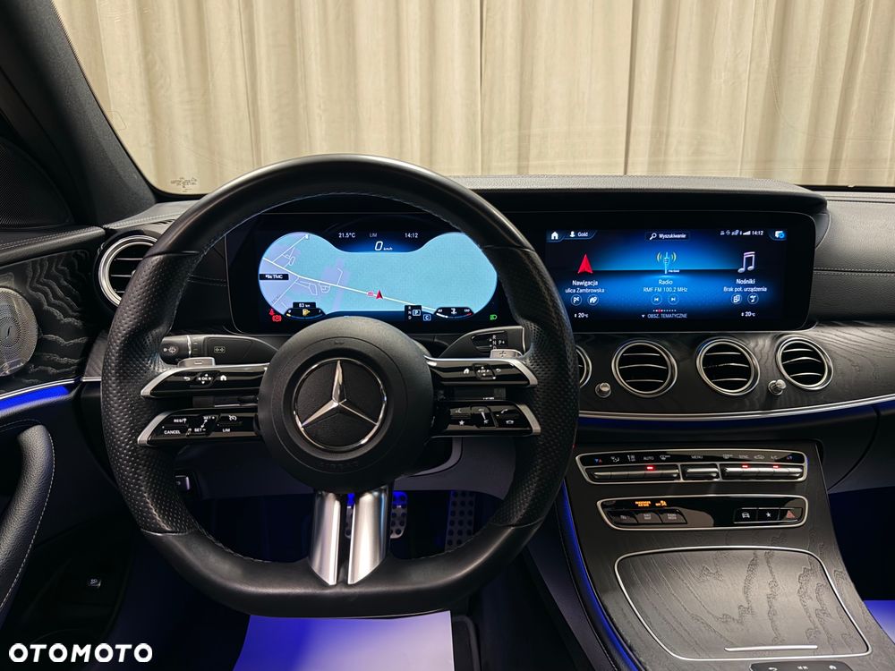 Mercedes-Benz Klasa E - 9