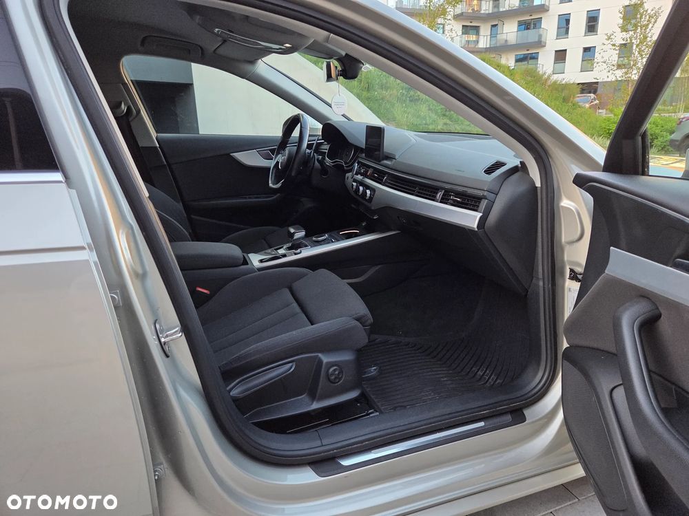 Audi A4 Avant - 22