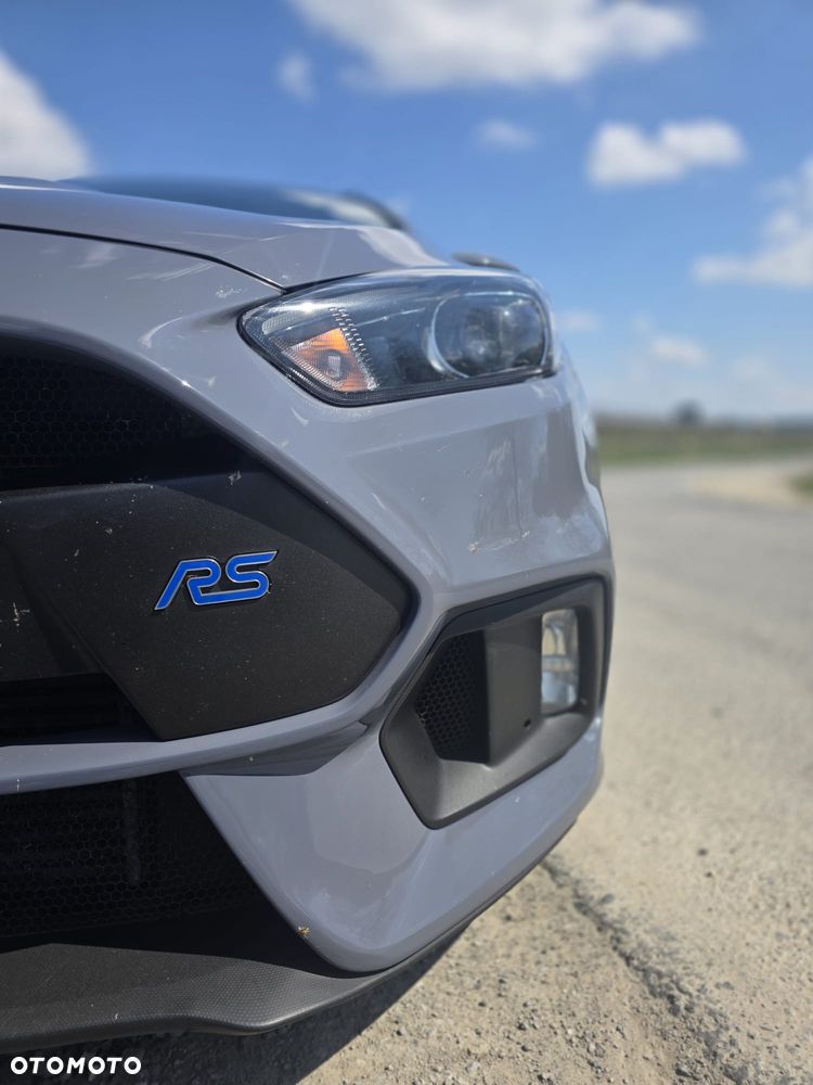 Ford Focus 2.3 EcoBoost RS - 30