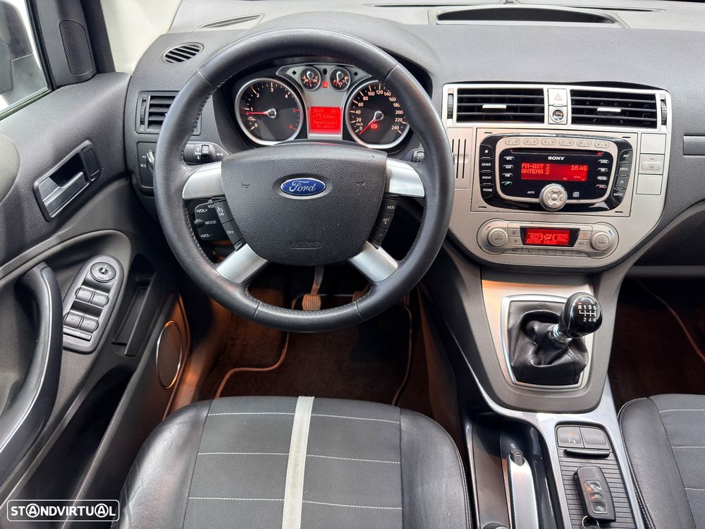 Ford Kuga 2.0 TDCi Titanium - 20
