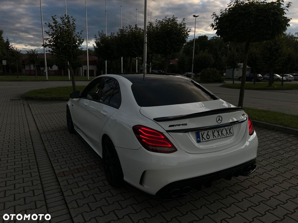 Mercedes-Benz Klasa C AMG 43 4Matic 9G-TRONIC - 37