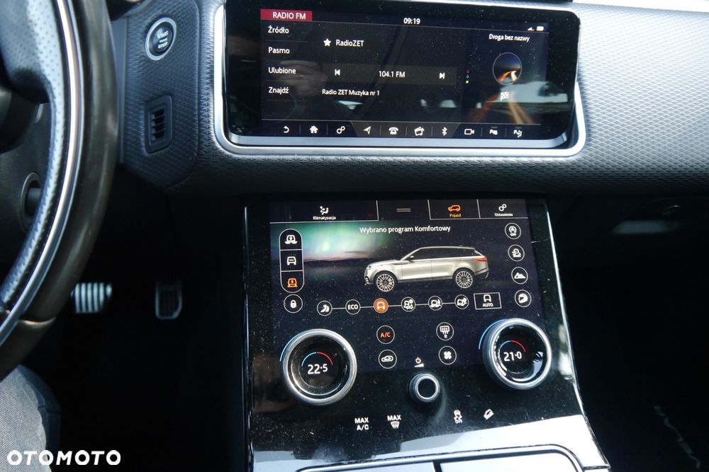 Land Rover Range Rover Velar 3.0 Si6 R-Dynamic SE - 29