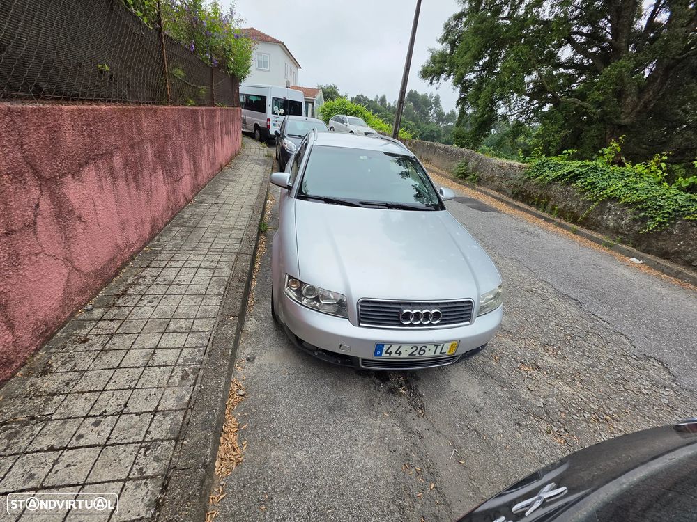 Audi A4 Avant 1.9 TDI m6 - 1