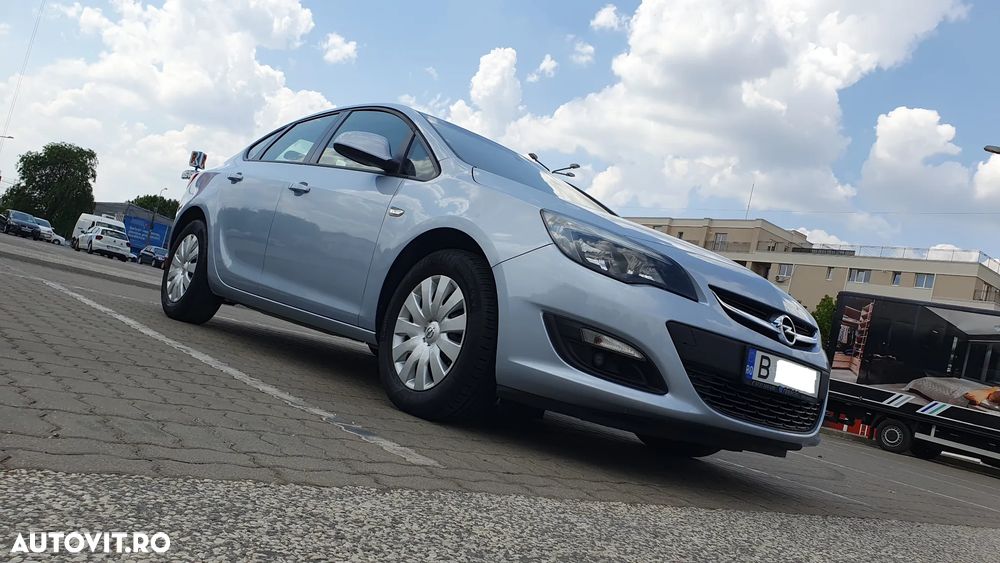 Opel Astra 1.6 TWINPORT ECOTEC Essentia - 29