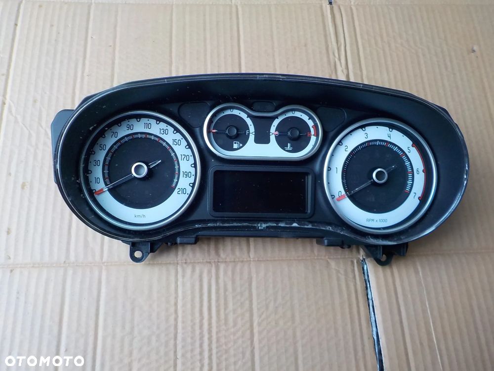 licznik fiat 500L 1,3 M-JET 2013r 51953200 - 1