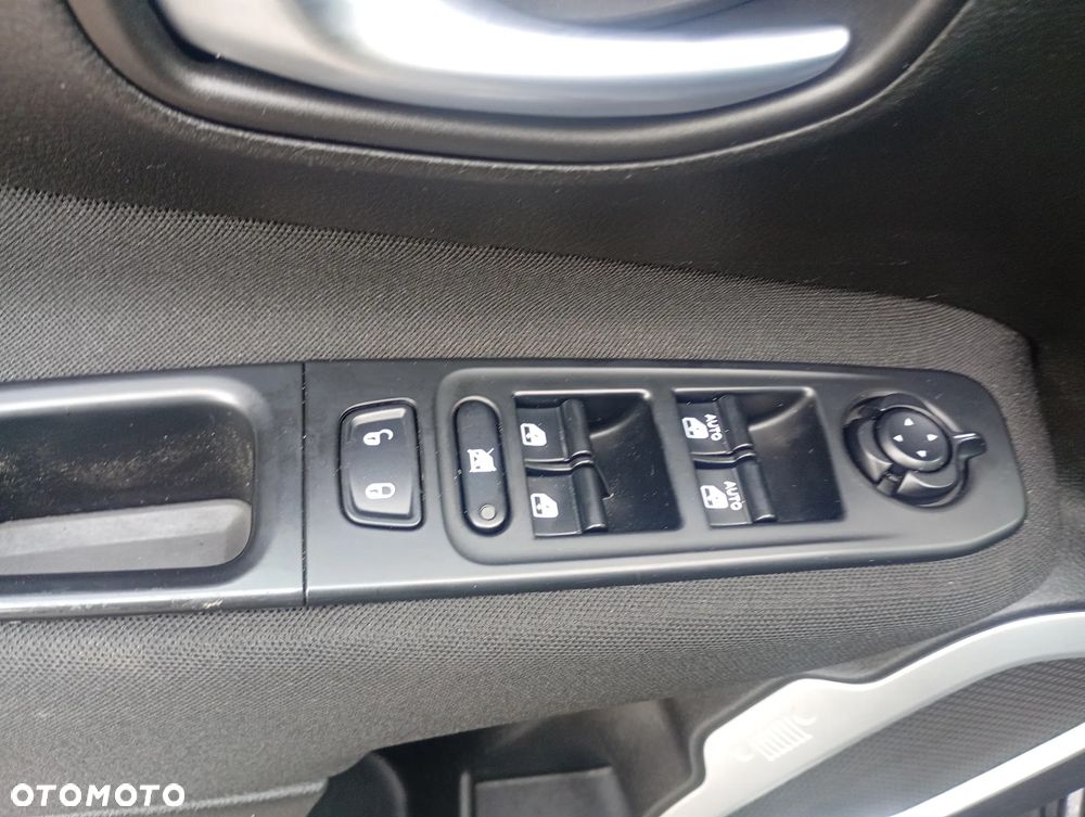 Jeep Renegade - 39