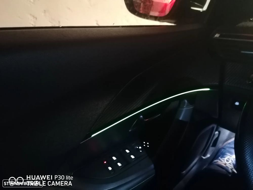 Peugeot 2008 1.5 BlueHDi GT EAT8 - 8