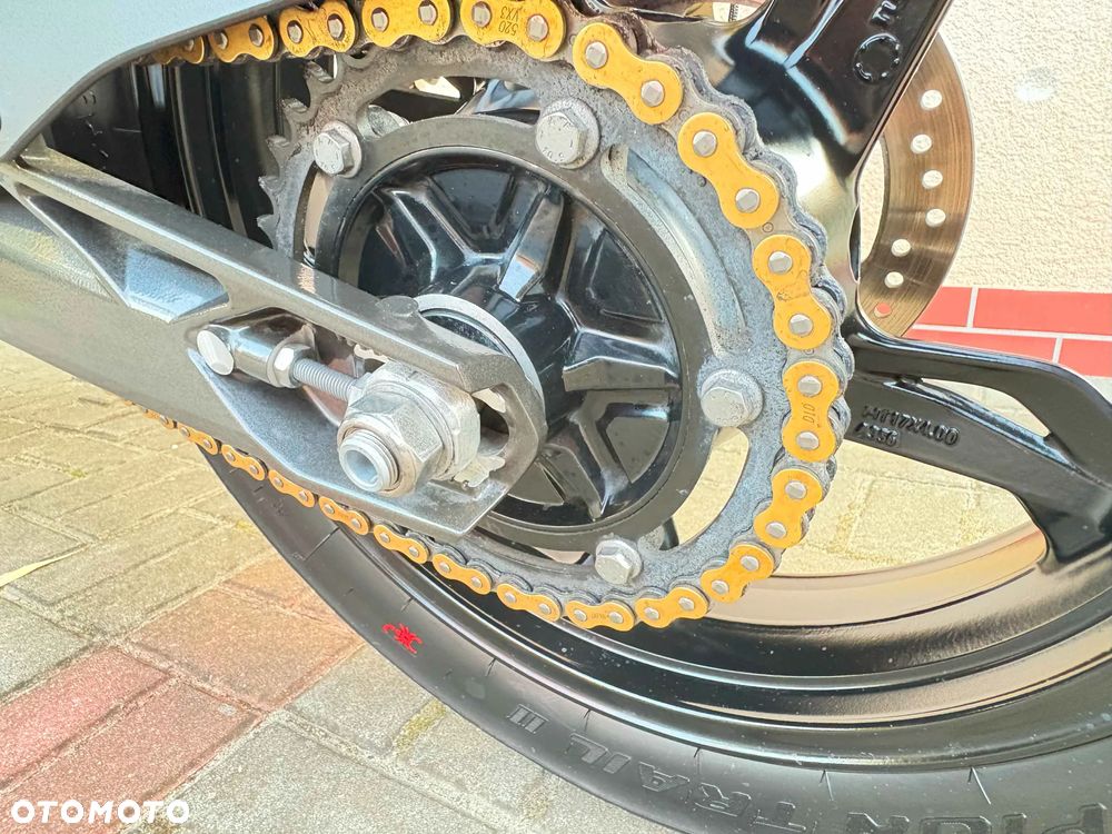 BMW G - 5