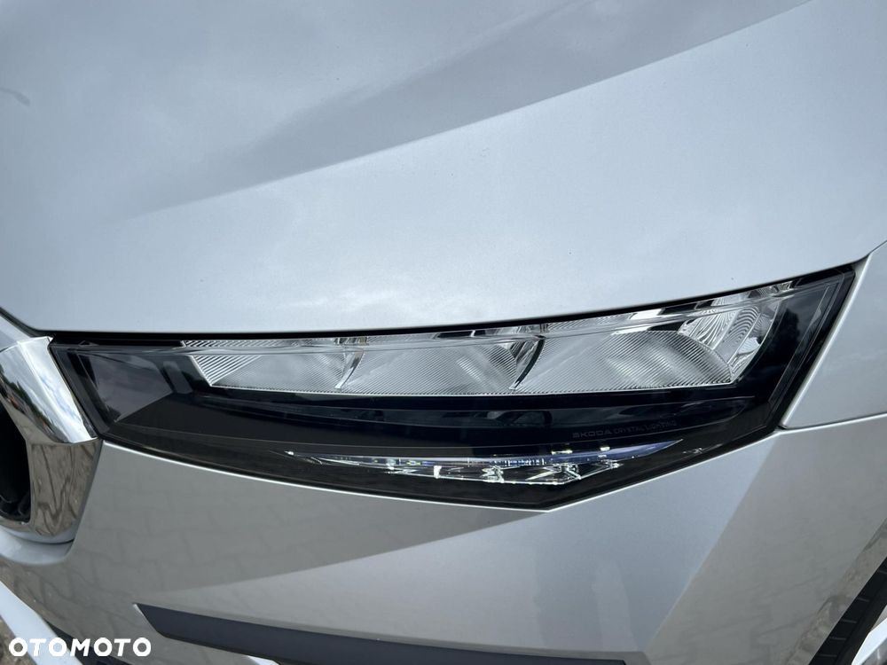 Skoda Scala 1.0 TSI Selection DSG - 8