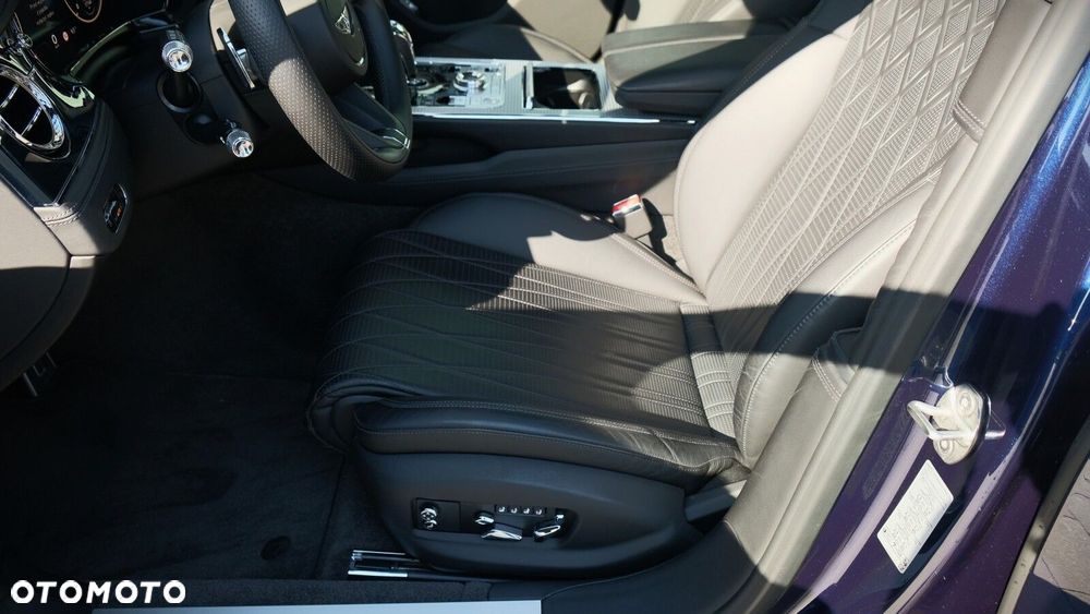 Bentley Flying Spur - 8