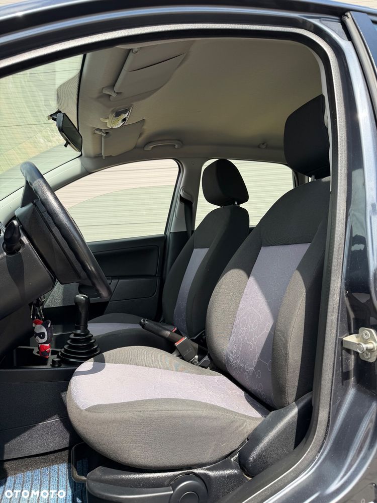 Ford Fiesta 1.3 - 10