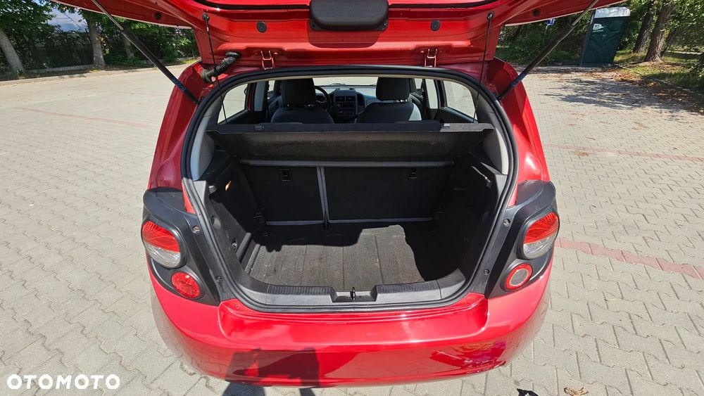 Chevrolet Aveo 1.2 LS - 17