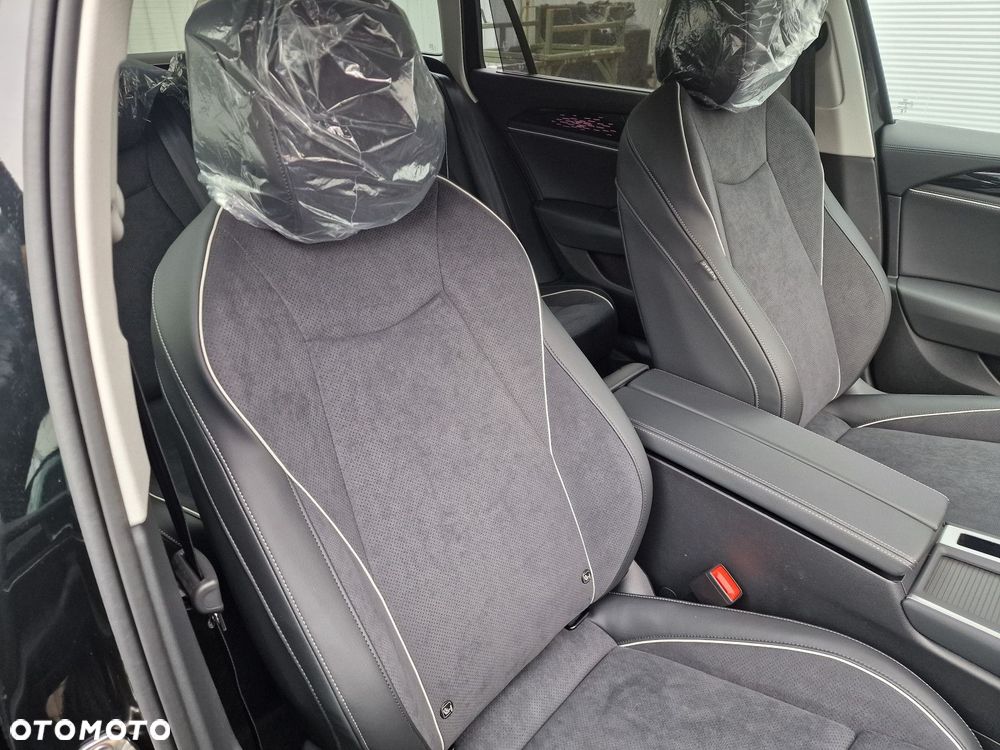 Volkswagen Passat - 21