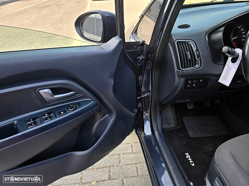 Kia Rio 1.2 CVVT More - 11