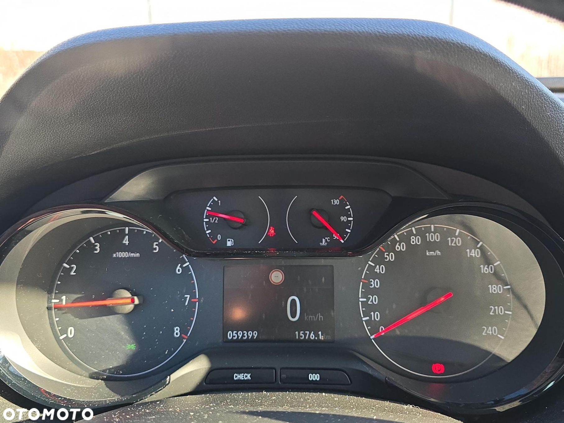 Opel Grandland X 1.2 T GPF Enjoy S&S - 24