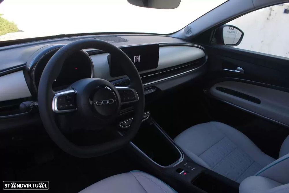 Fiat 600e 54 kWh La Prima - 18