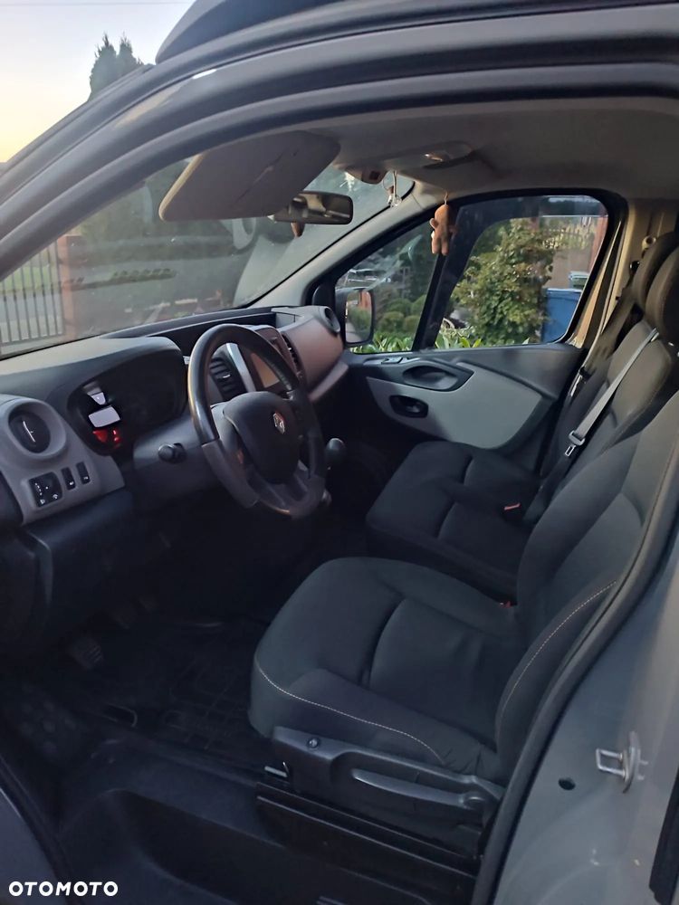 Opel Vivaro - 6
