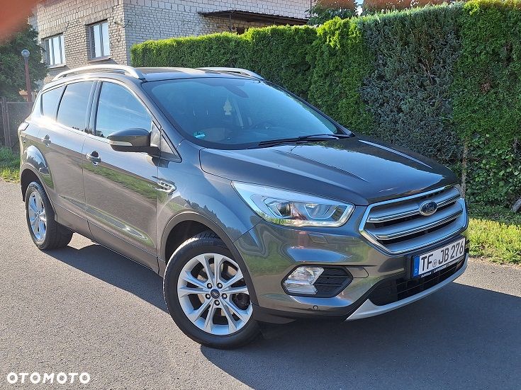Ford Kuga 2.0 TDCi 4x2 Titanium - 2