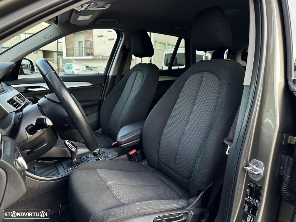 BMW X1 18 d sDrive Auto - 11