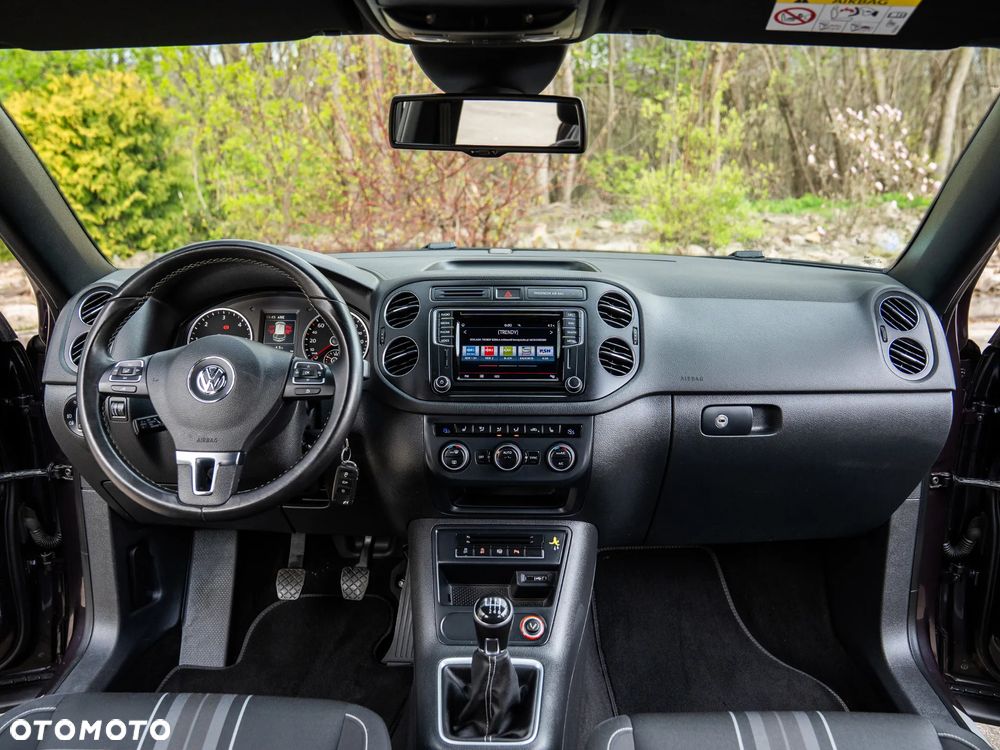 Volkswagen Tiguan 2.0 TDI SCR 4MOTION BlueMotion Technology Lounge Sport & Style - 34