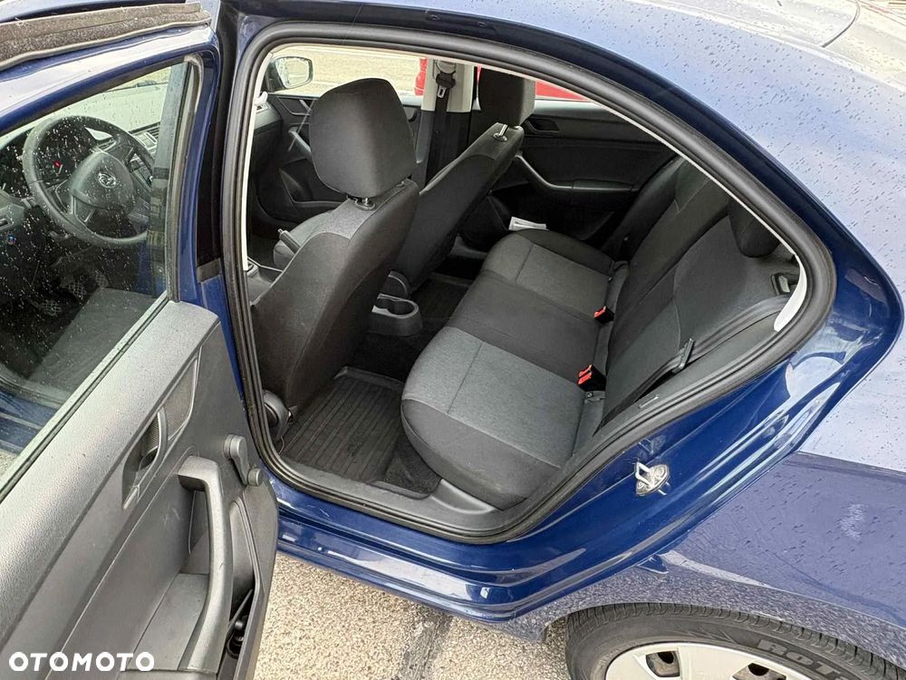 Skoda RAPID 1.2 Active - 3