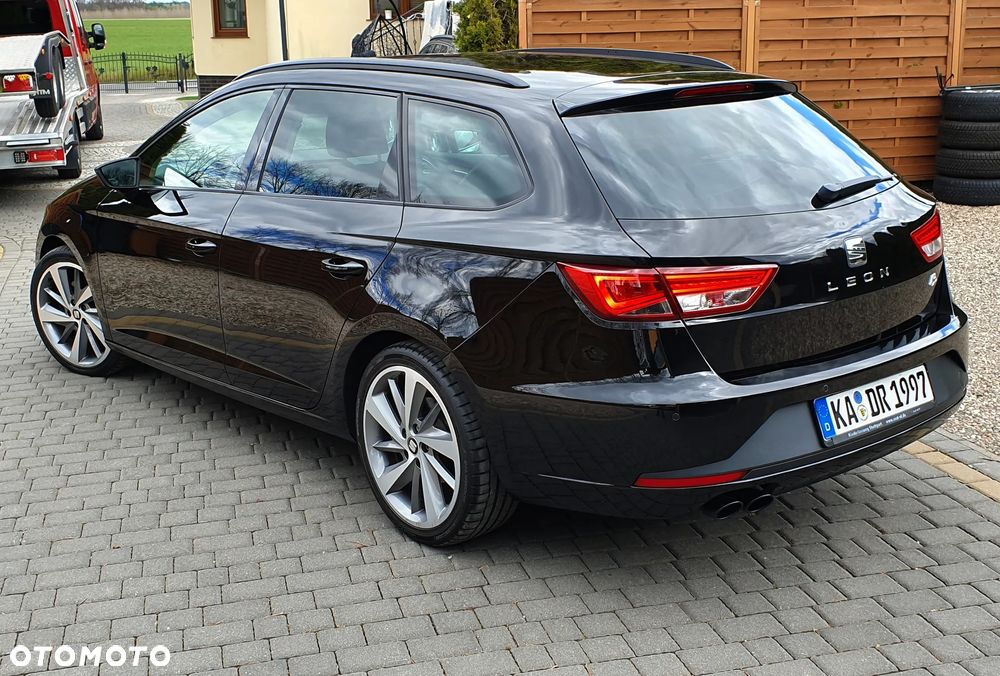 Seat Leon 2.0 TDI DPF Start&Stop DSG FR - 8