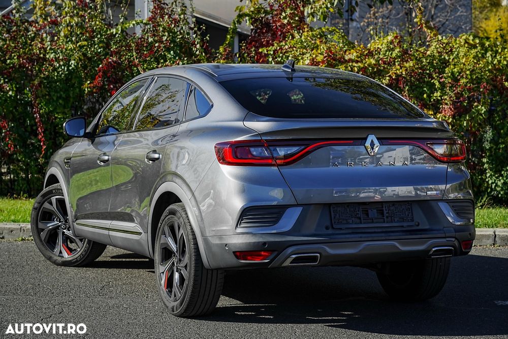 Renault Arkana E-TECH Hybrid RS Line - 4