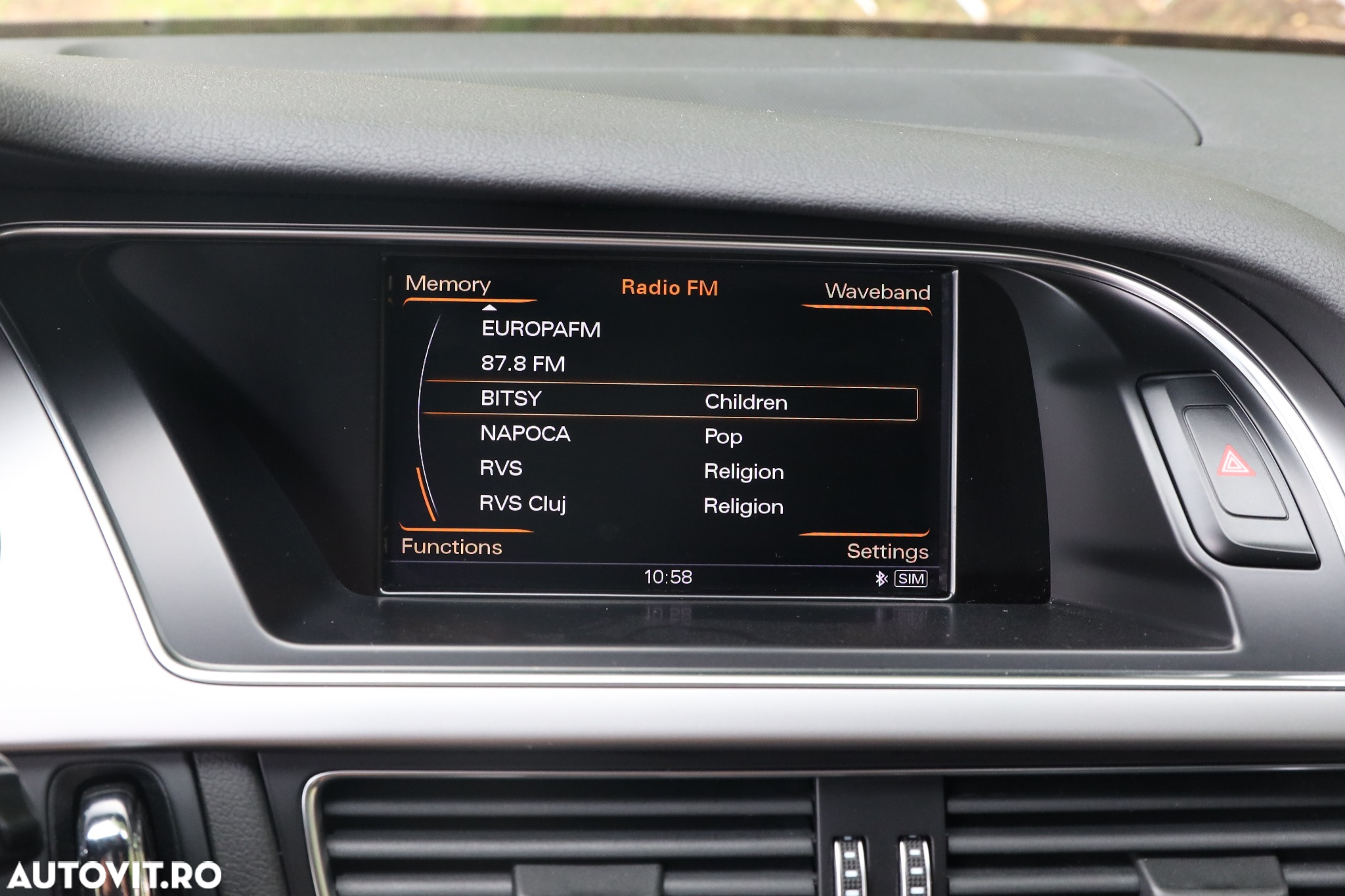 Audi A4 2.0 TDI DPF S line Sportpaket - 11