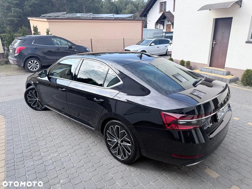 Skoda Superb 2.0 TDI SCR 4x4 L&K DSG - 10