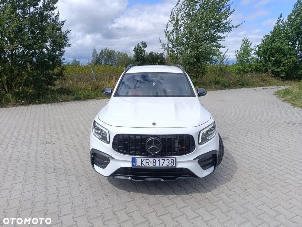 Mercedes-Benz GLB 250 8G-DCT AMG Line - 10