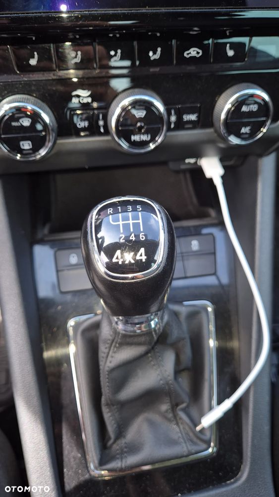 Skoda Octavia 2.0 TDI 4x4 Ambition EU6 - 11
