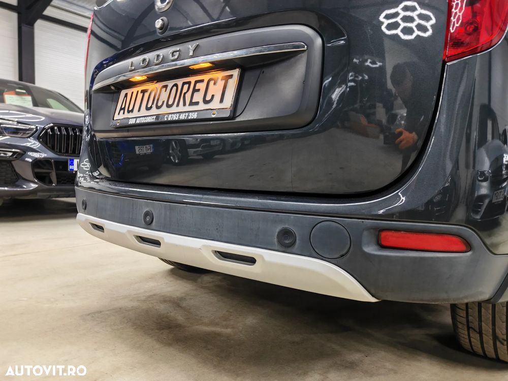 Dacia Lodgy 1.5 dCi Stepway - 36