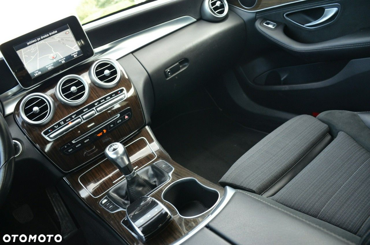 Mercedes-Benz Klasa C - 22
