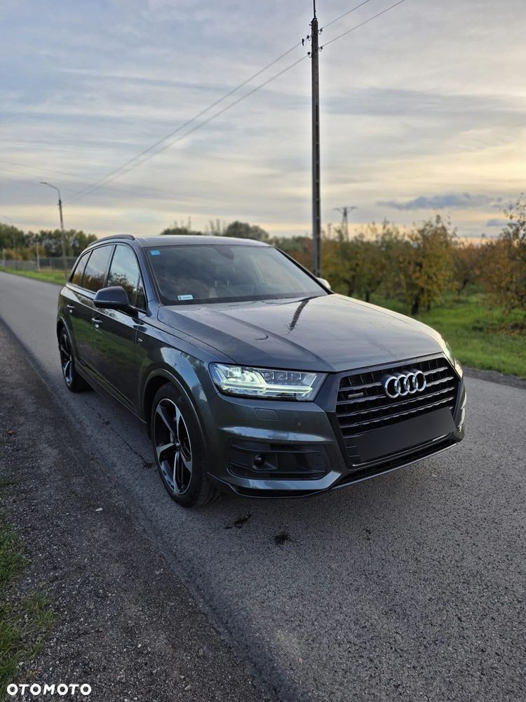 Audi Q7 - 3