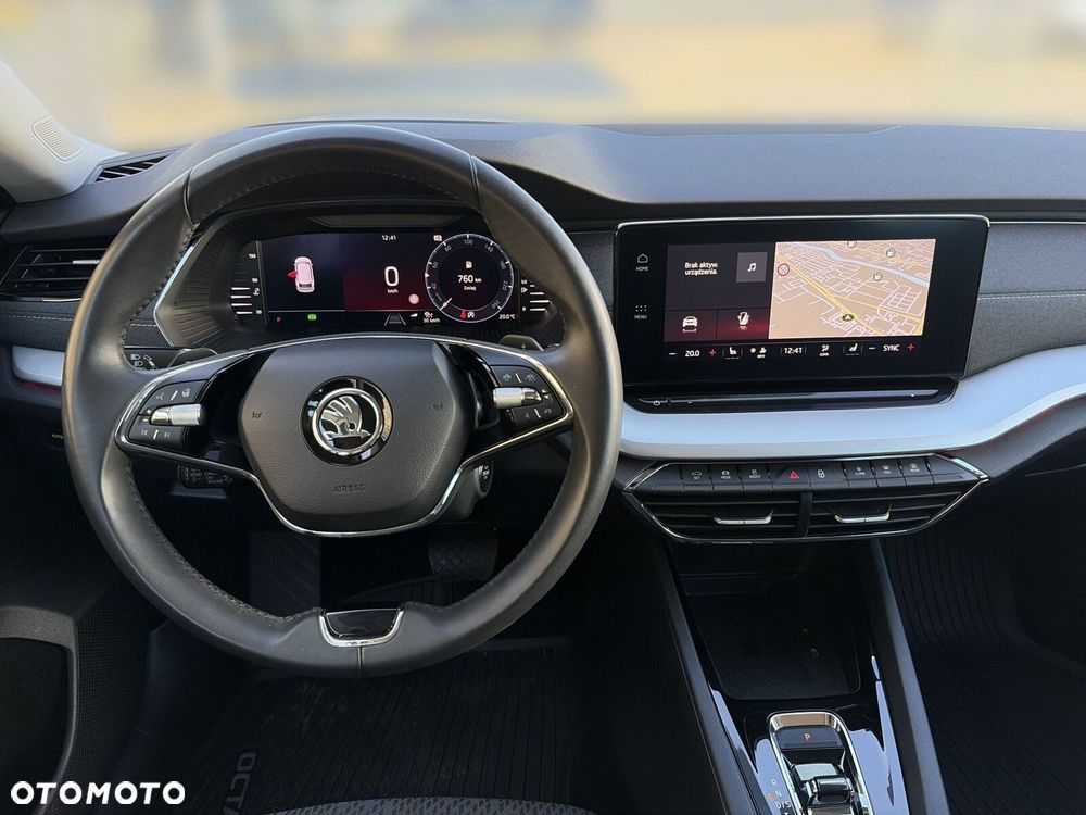 Skoda Octavia - 14