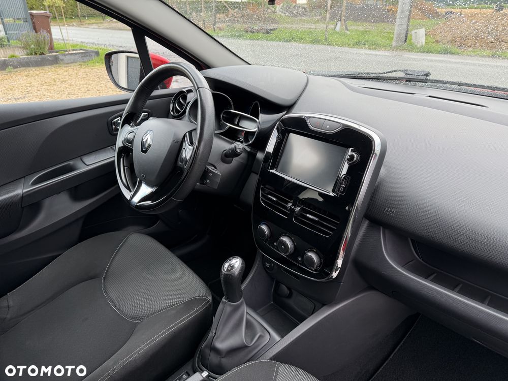 Renault Clio 1.2 16V Expression - 14