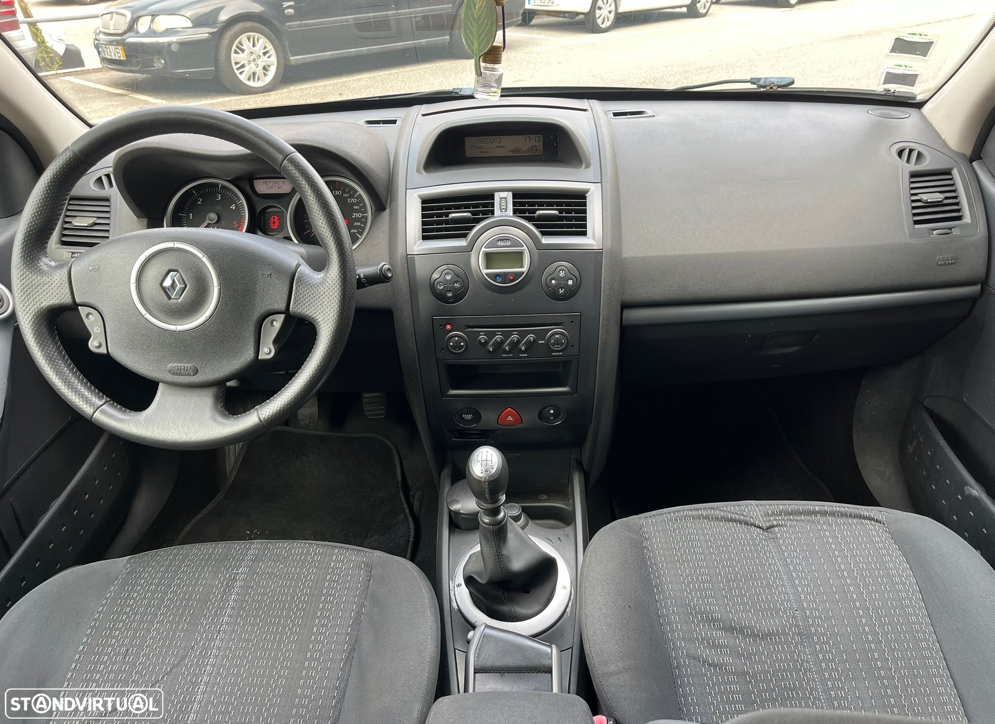 Renault Mégane Break 1.5 dCi Extreme - 8