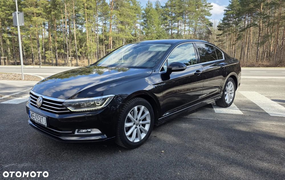 Volkswagen Passat - 2