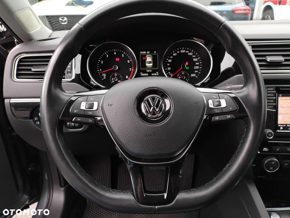 Volkswagen Jetta 1.4 TSI BMT Highline DSG - 13